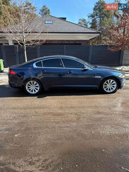 Седан Jaguar XF 2013 в Києві