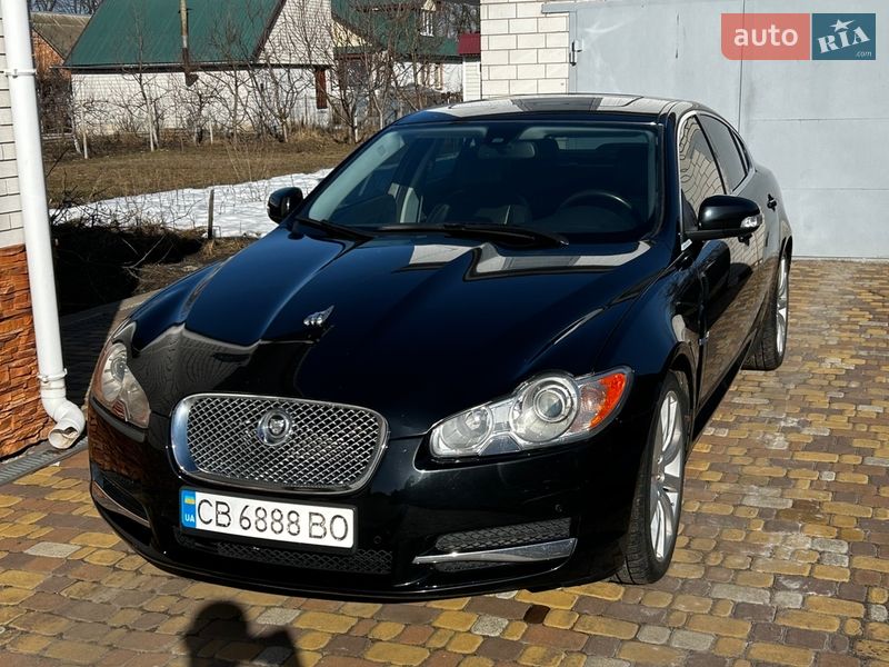 Седан Jaguar XF 2008 в Нежине