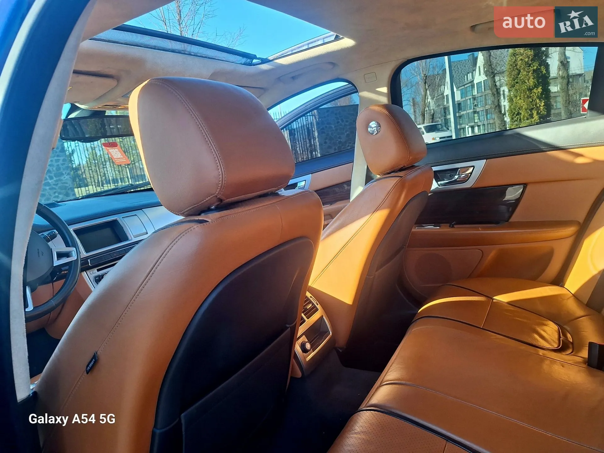 2015 Jaguar XF - мініатюра 30
