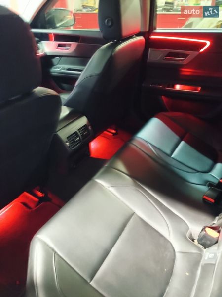 Седан Jaguar XF 2015 в Тячеві