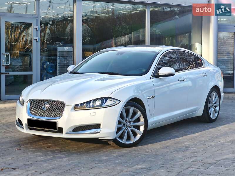 Седан Jaguar XF 2013 в Днепре