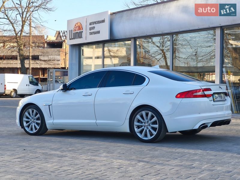 Седан Jaguar XF 2013 в Днепре