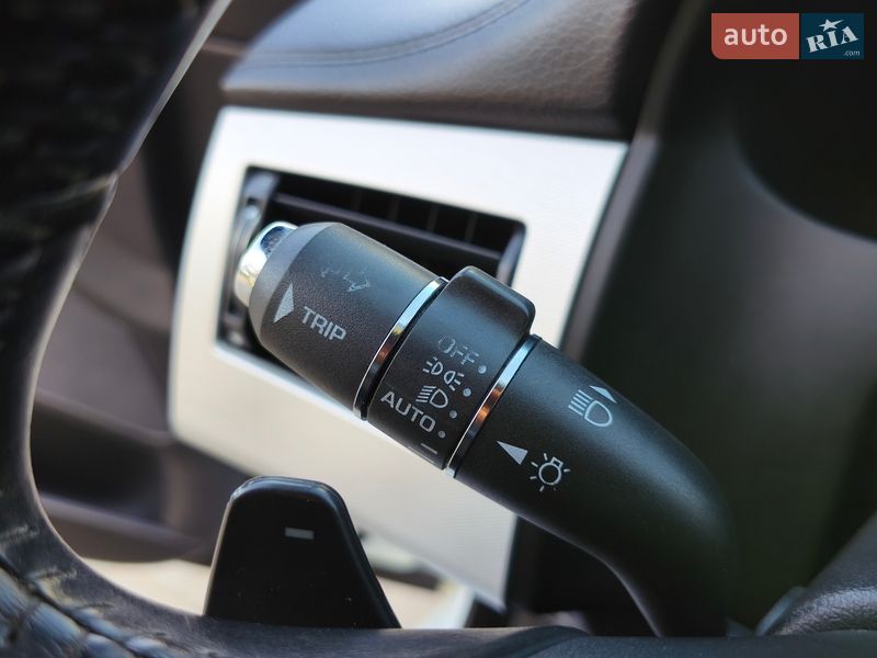 Седан Jaguar XF 2013 в Днепре