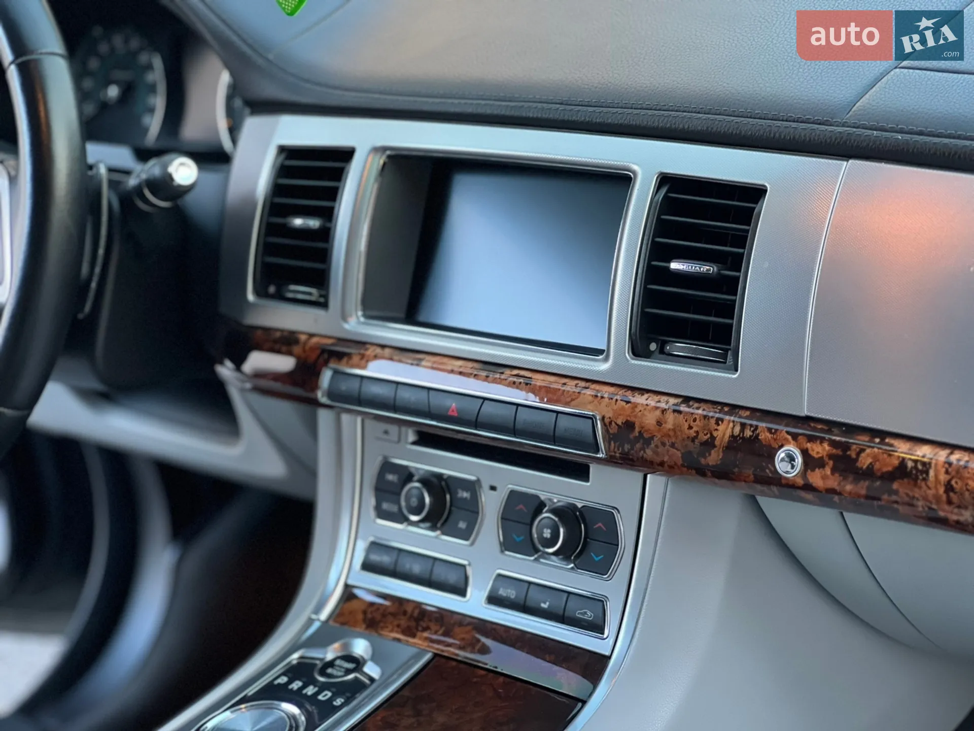 2014 Jaguar XF - мініатюра 29