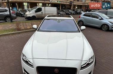 Седан Jaguar XF 2016 в Києві