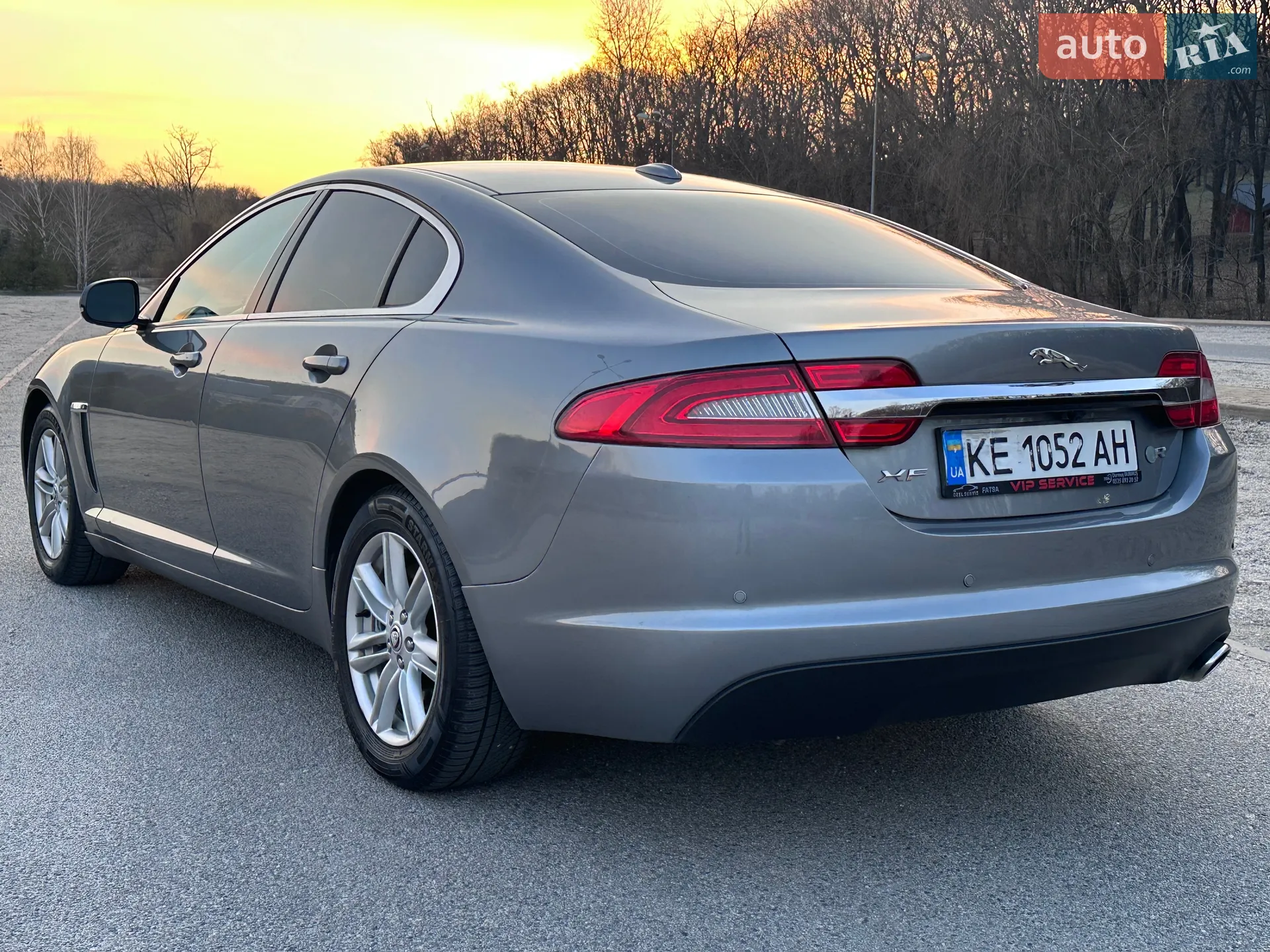 2012 Jaguar XF - мініатюра 8