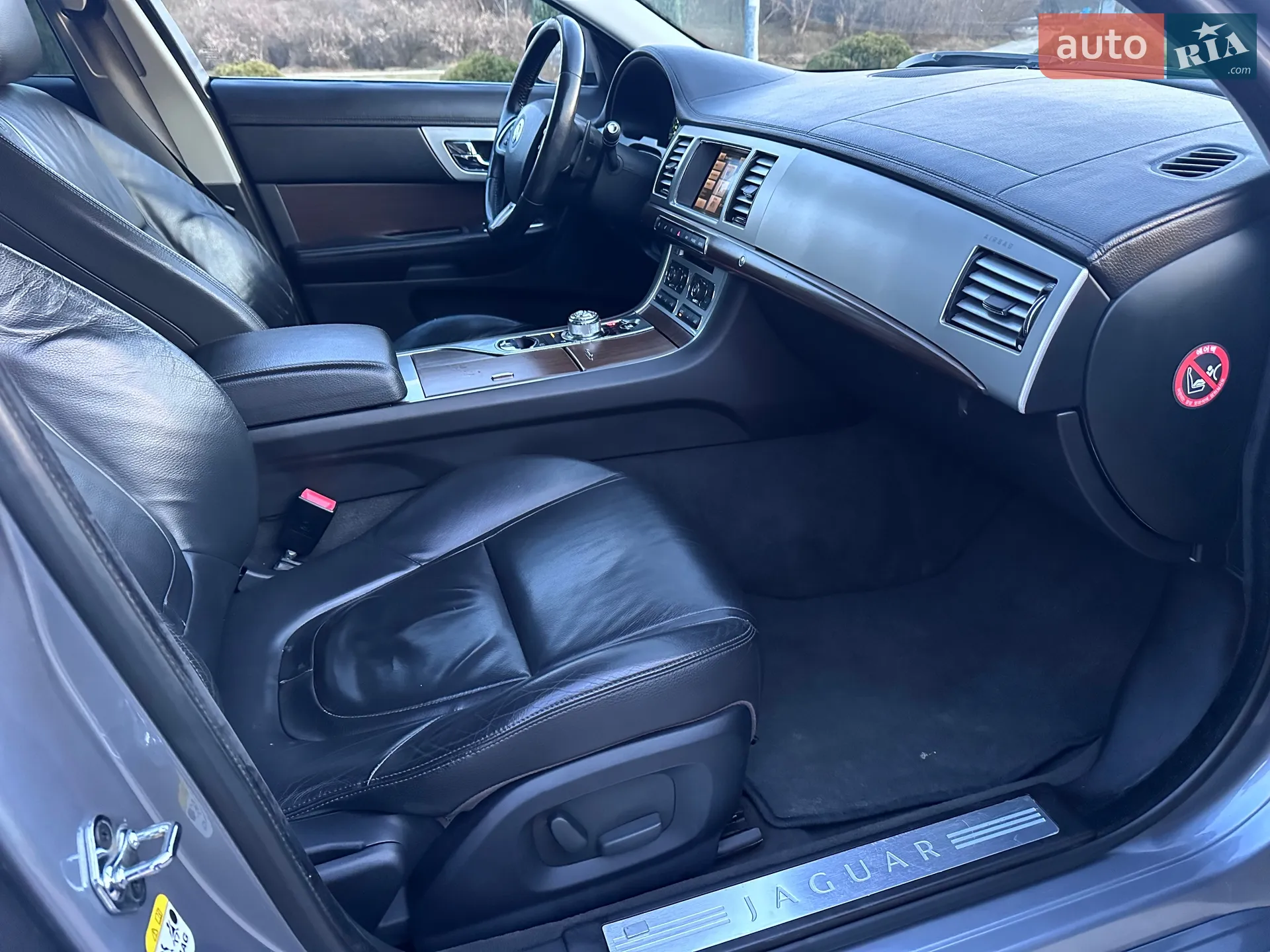 2012 Jaguar XF - мініатюра 22