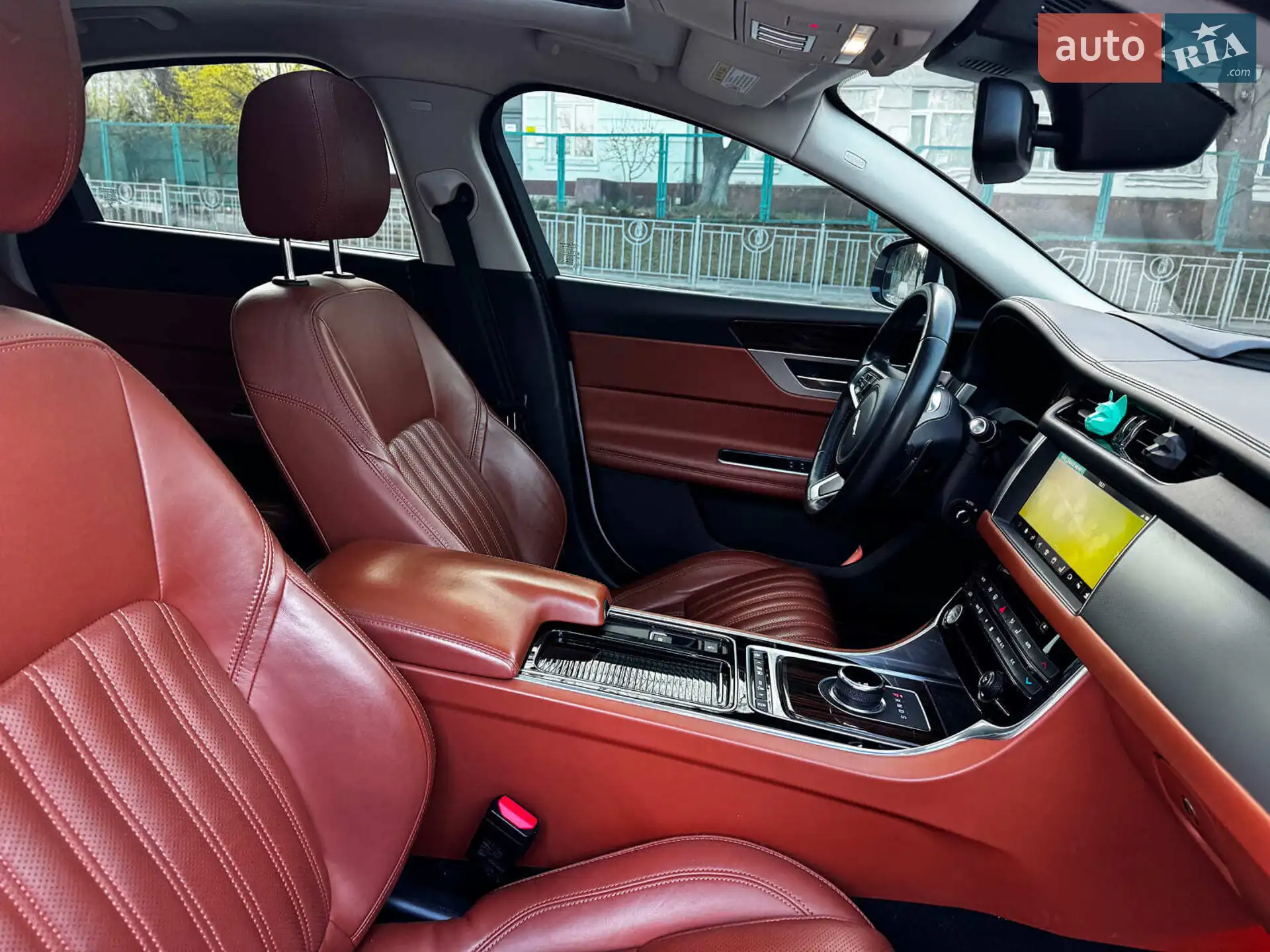 2017 Jaguar XF - мініатюра 43