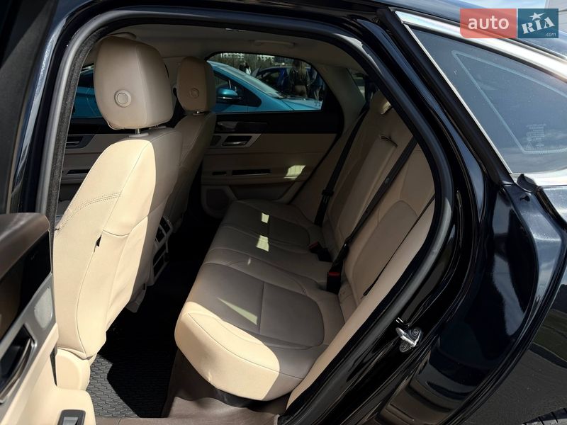 Седан Jaguar XF 2016 в Кривом Роге фото 39 Седан Jaguar XF 2016 в Кривом Роге