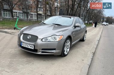 Седан Jaguar XF 2008 в Киеве