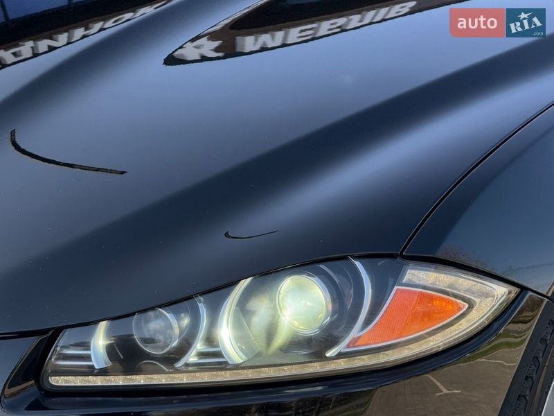 Седан Jaguar XF 2014 в Луцке