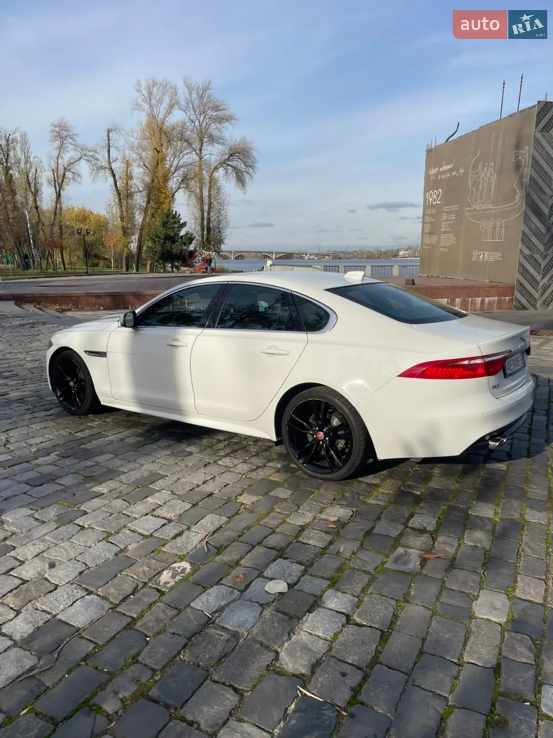 2017 Jaguar XF - мініатюра 65