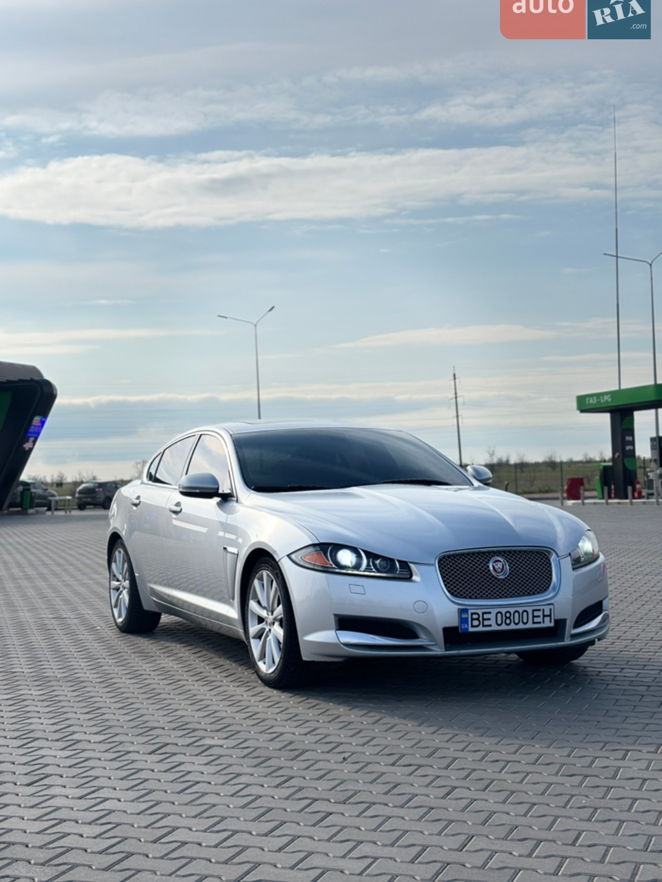 2014 Jaguar XF - мініатюра 16
