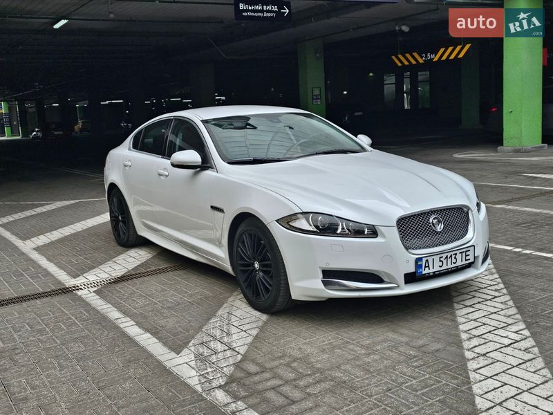 Седан Jaguar XF 2012 в Киеве фото 17 Седан Jaguar XF 2012 в Киеве