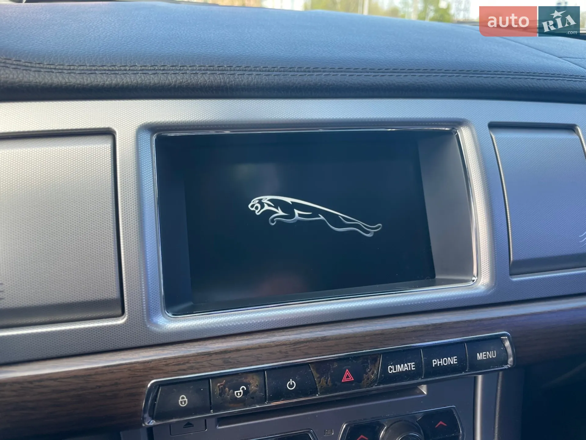 2013 Jaguar XF - мініатюра 29