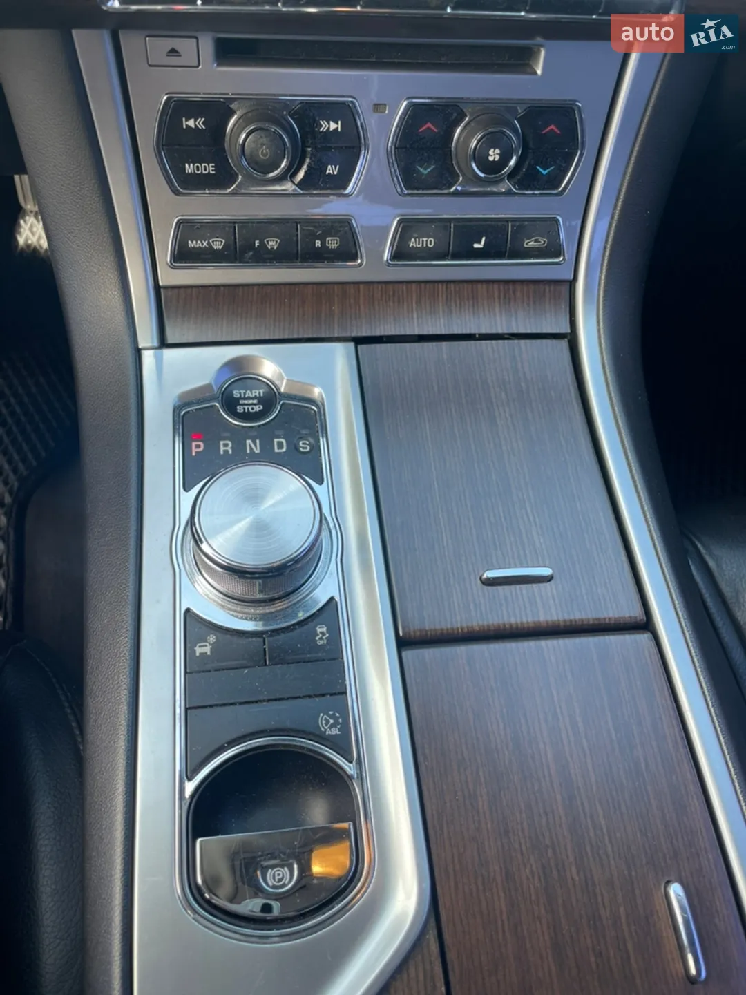 2013 Jaguar XF - мініатюра 34