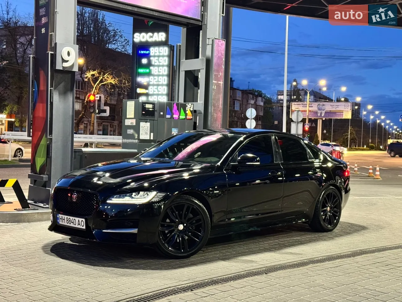 2017 Jaguar XF - мініатюра 26