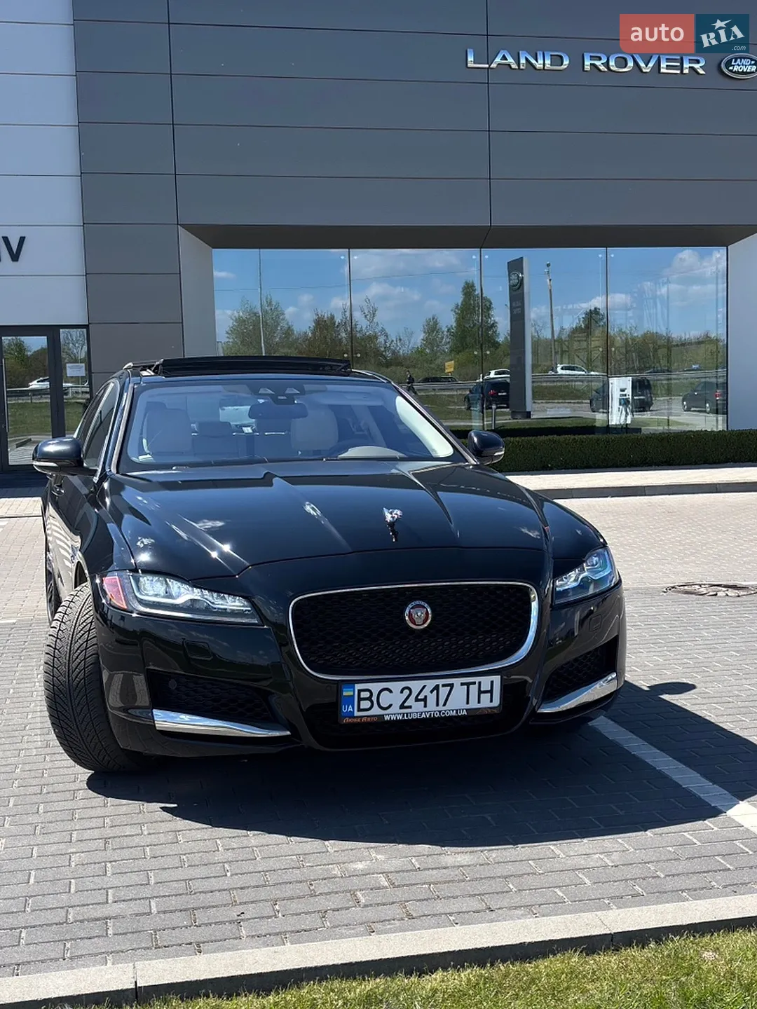 2016 Jaguar XF - мініатюра 2