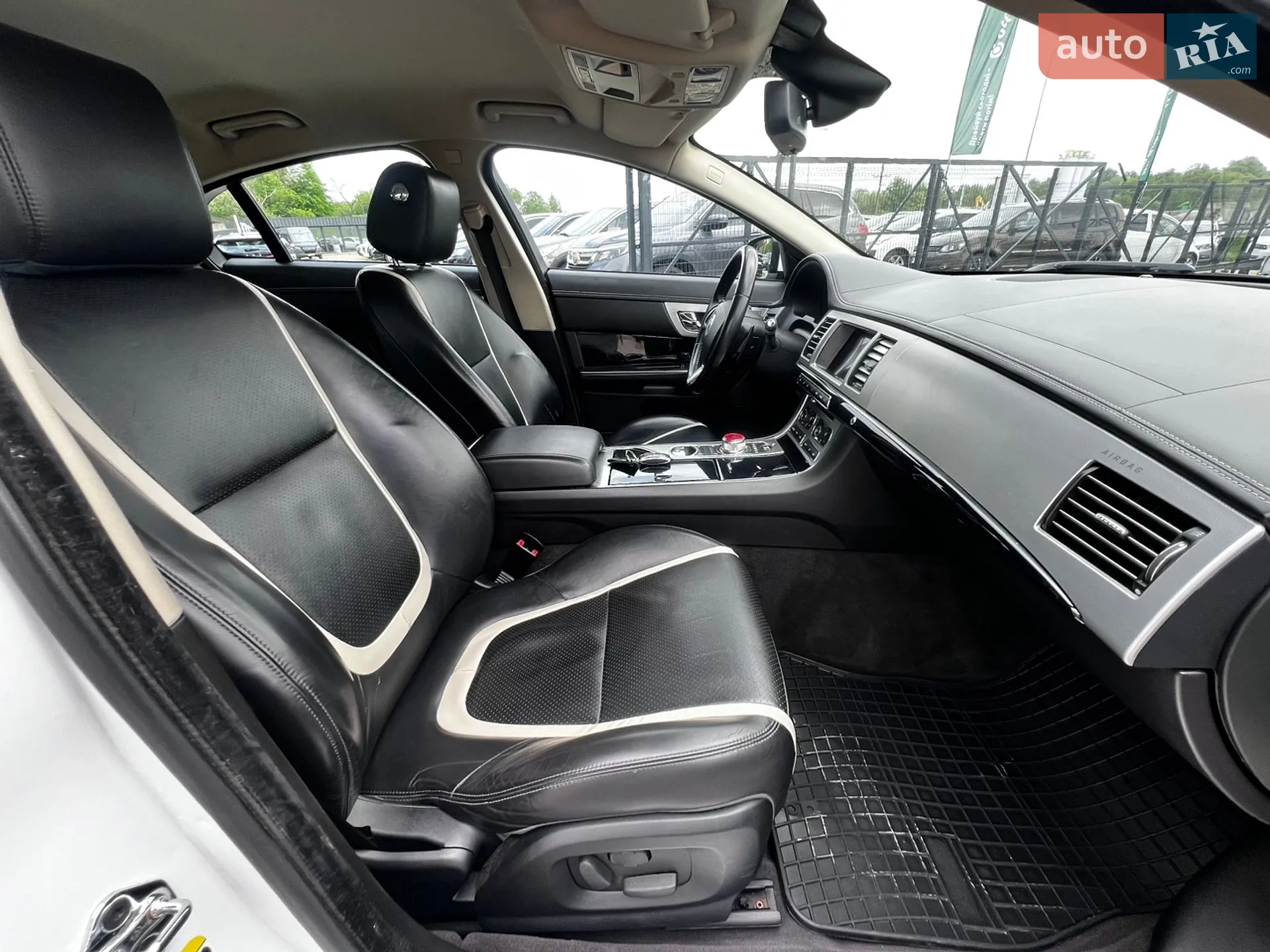 2012 Jaguar XF - мініатюра 53