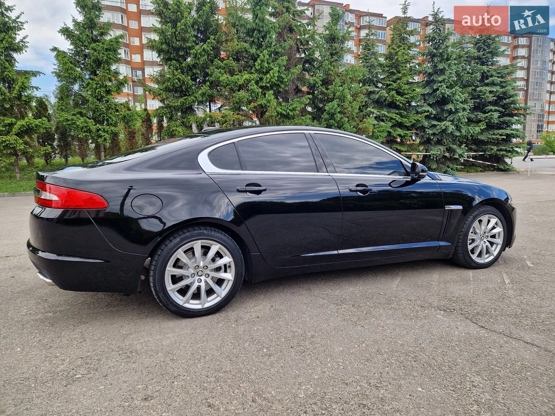 2012 Jaguar XF - мініатюра 18