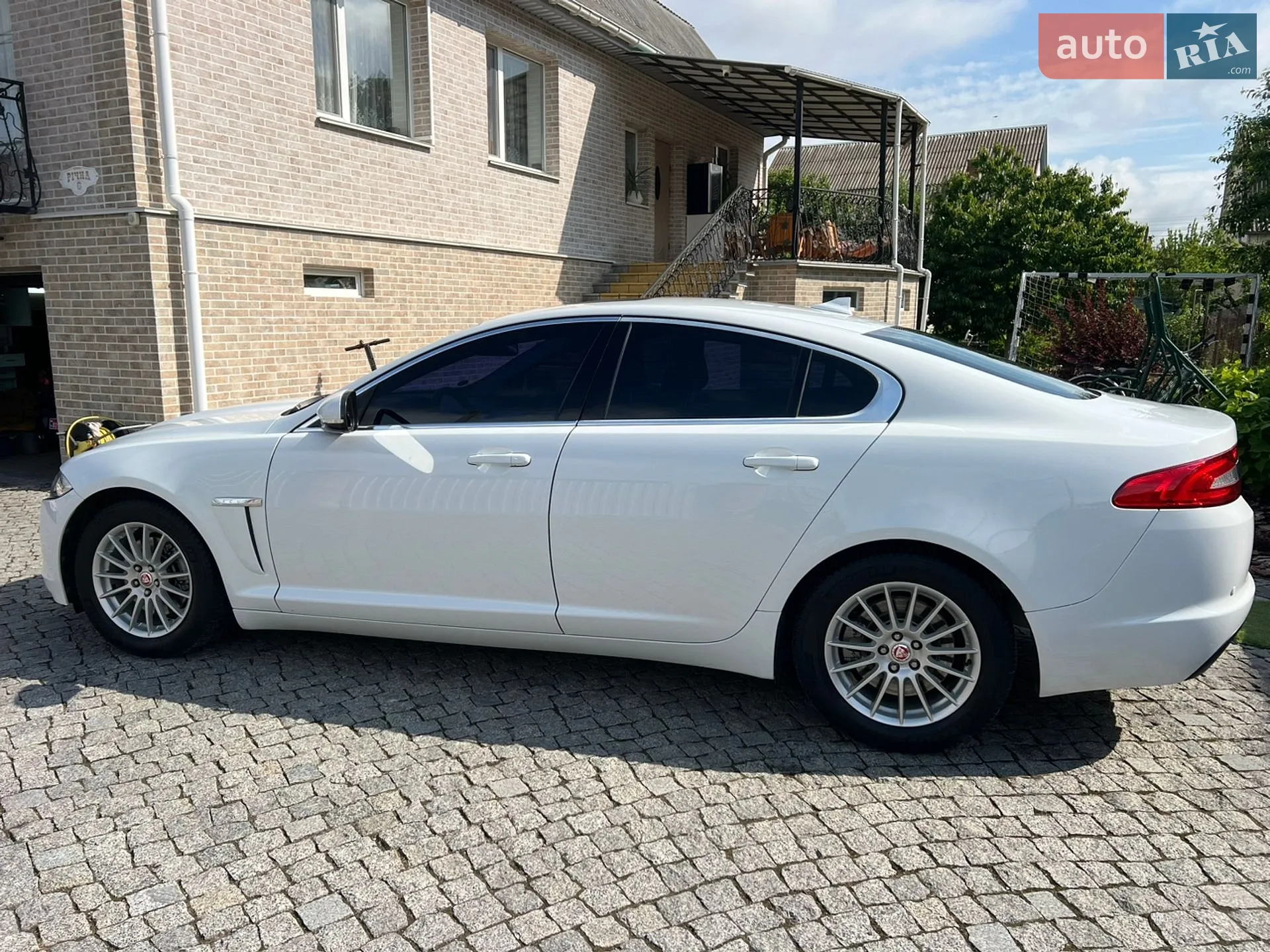2014 Jaguar XF - мініатюра 23