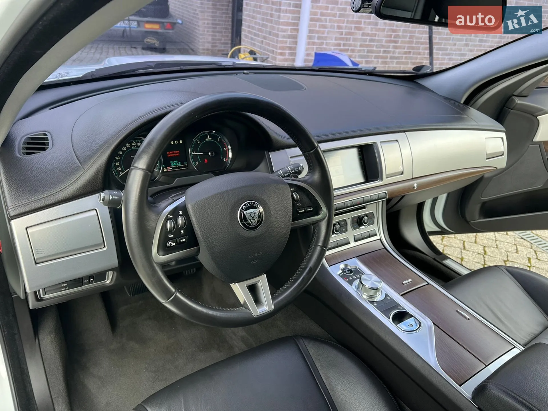 2014 Jaguar XF - мініатюра 29