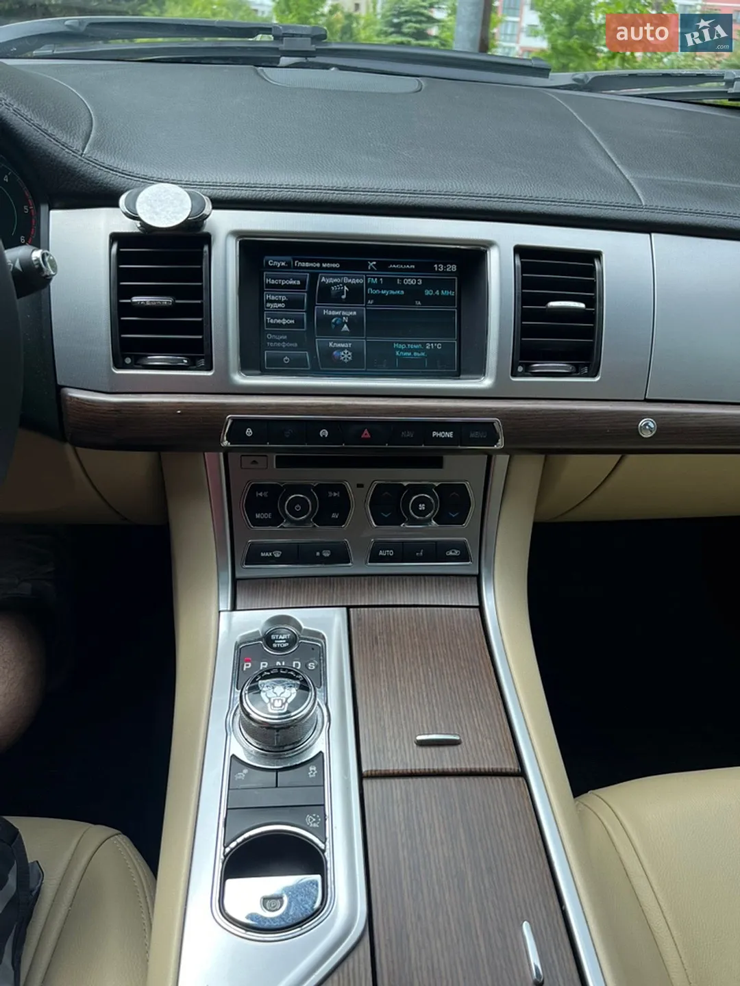 2014 Jaguar XF - мініатюра 19