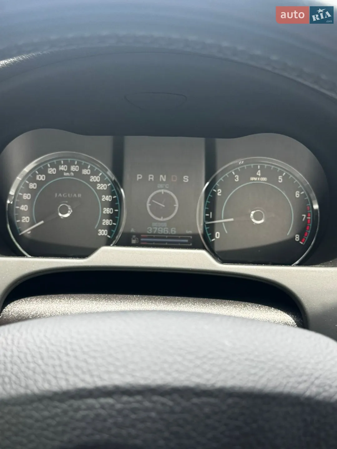2012 Jaguar XF - мініатюра 8