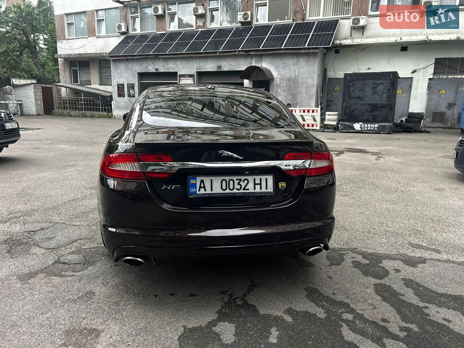 2012 Jaguar XF - мініатюра 4