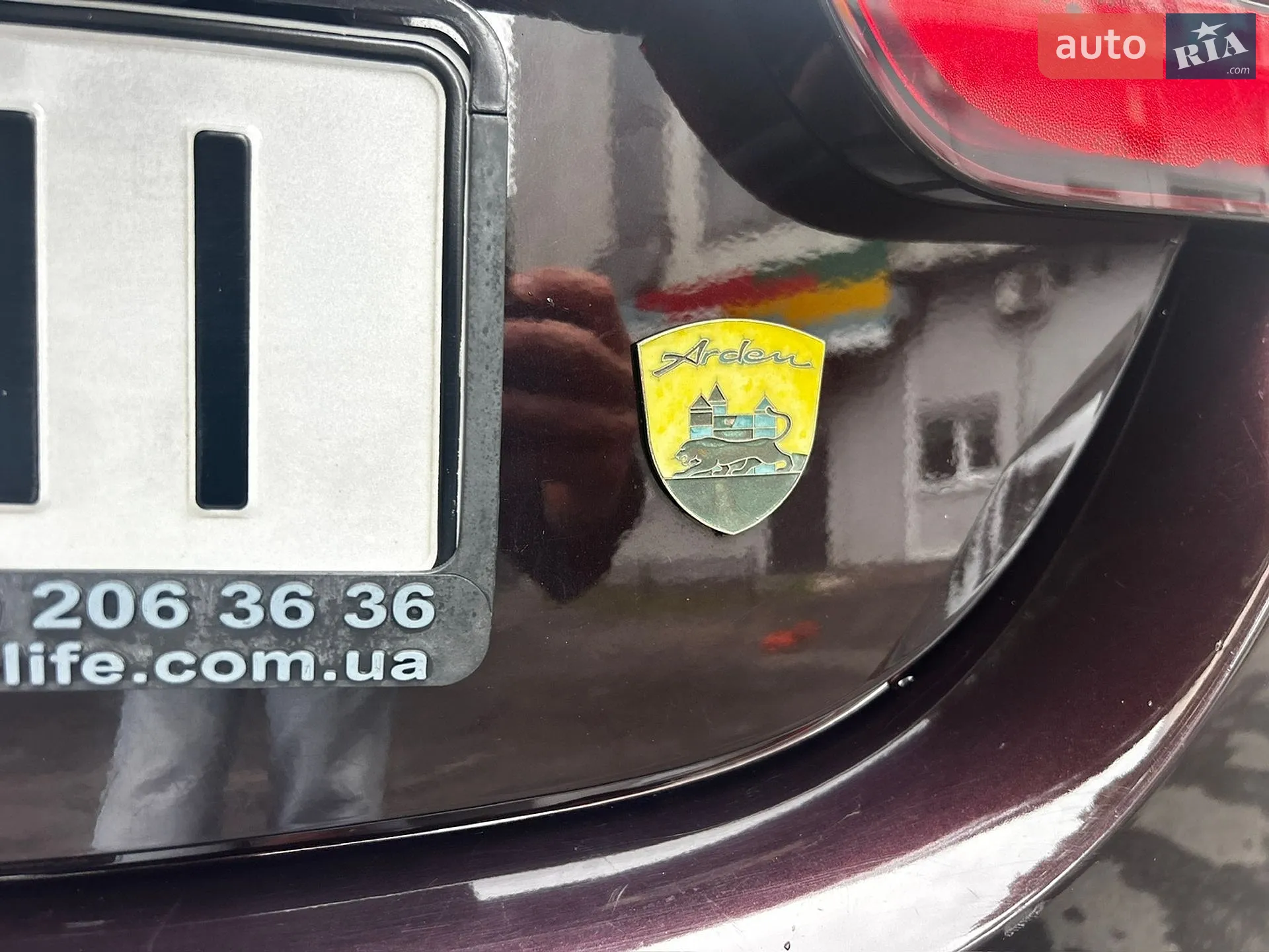 2012 Jaguar XF - мініатюра 17