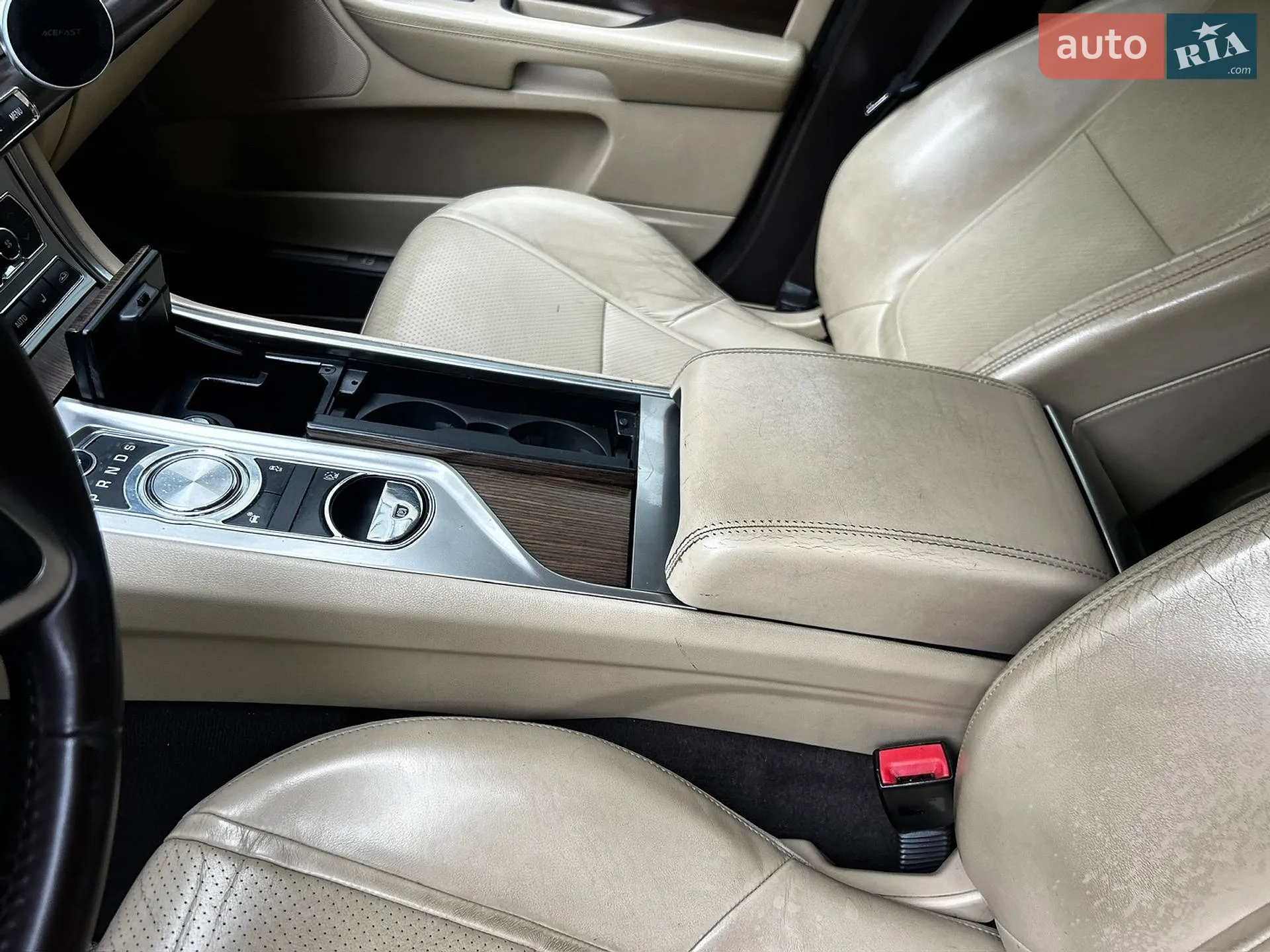 2012 Jaguar XF - мініатюра 33