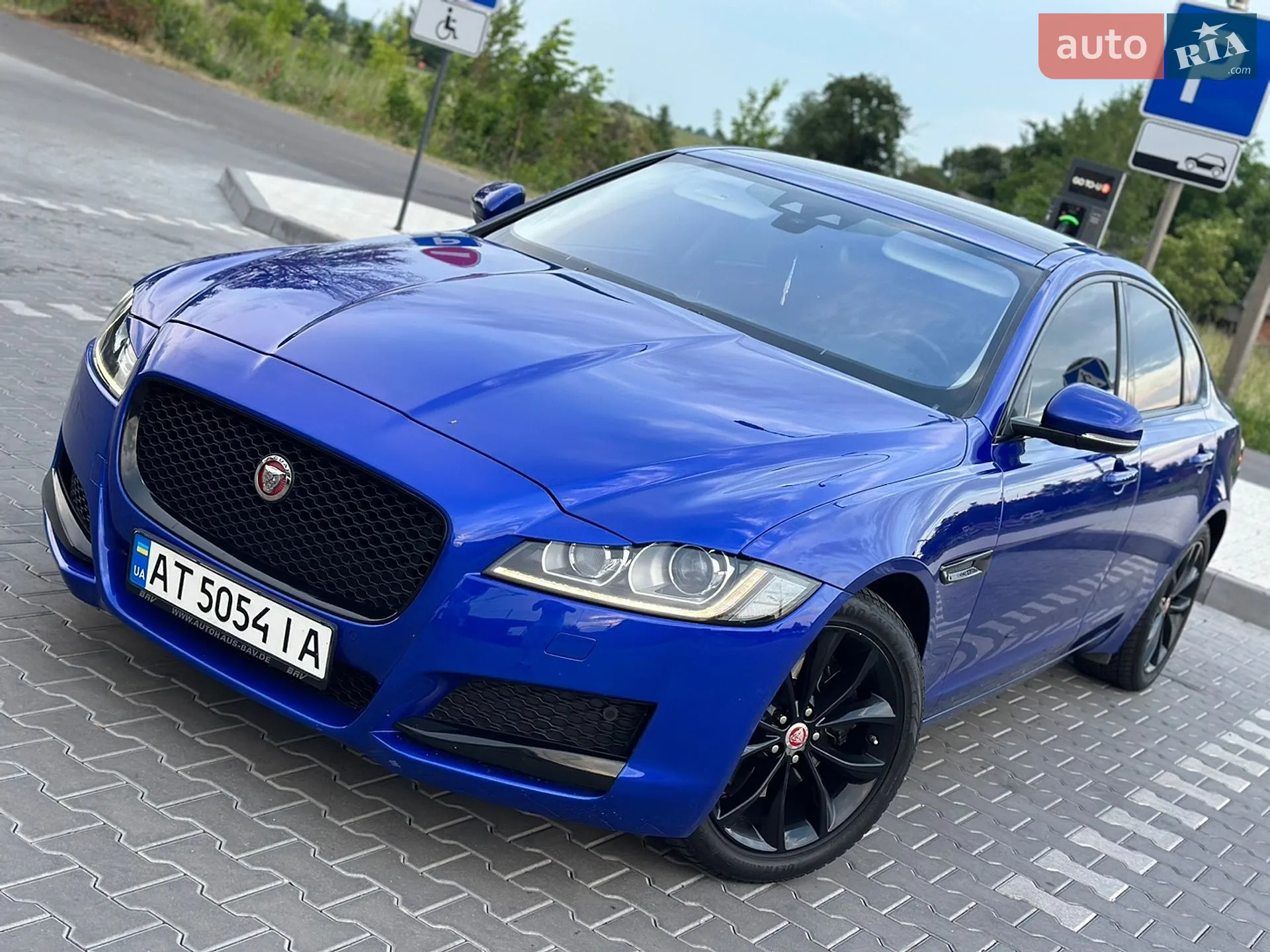 2016 Jaguar XF - мініатюра 50