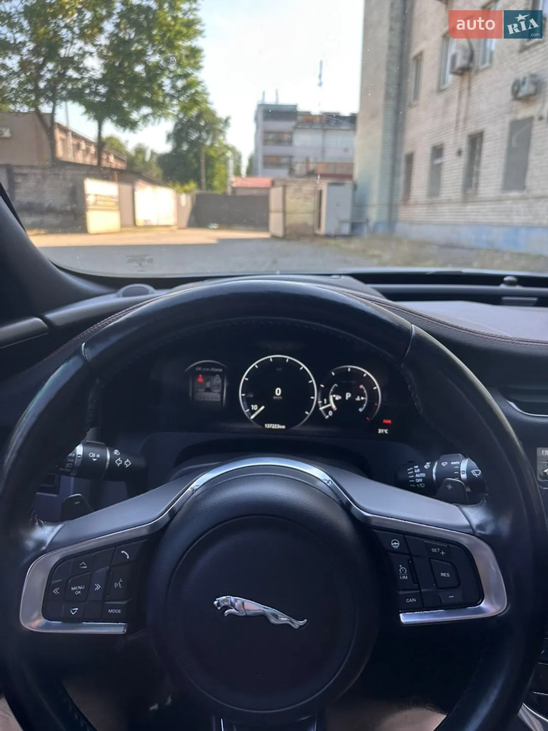 2016 Jaguar XF - мініатюра 20