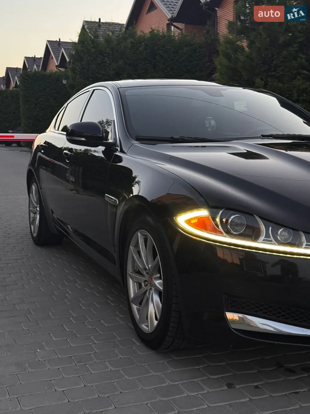 2013 Jaguar XF - мініатюра 6