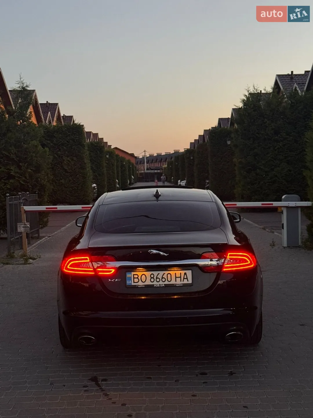 2013 Jaguar XF - мініатюра 10