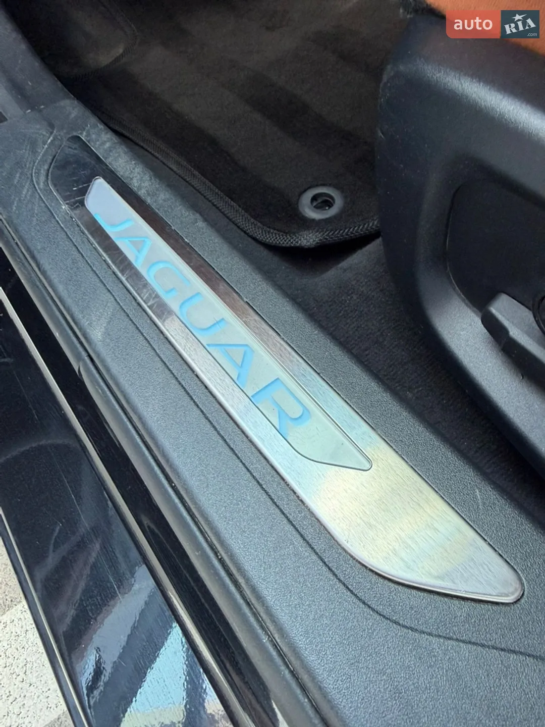 2016 Jaguar XF - мініатюра 14