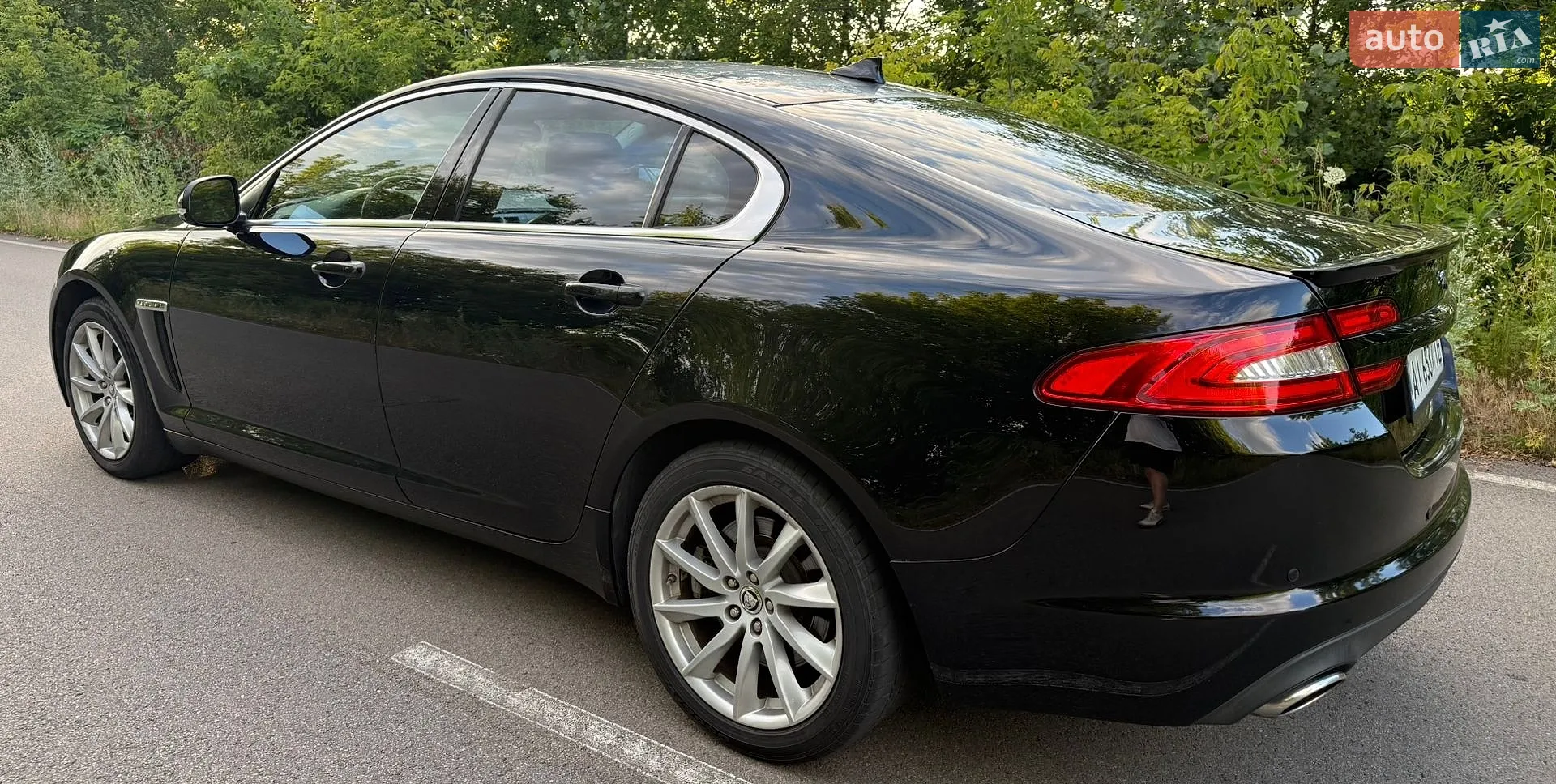 2012 Jaguar XF - мініатюра 10
