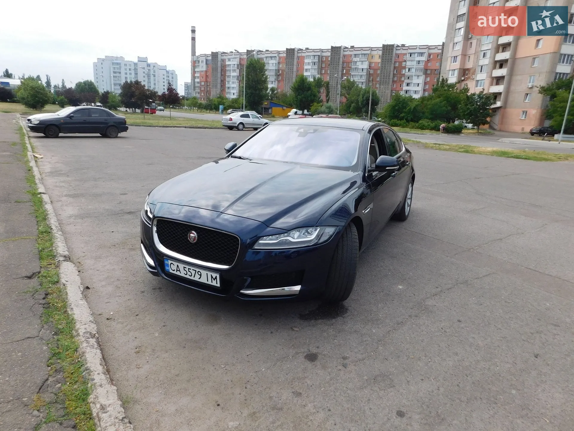 2019 Jaguar XF - мініатюра 3