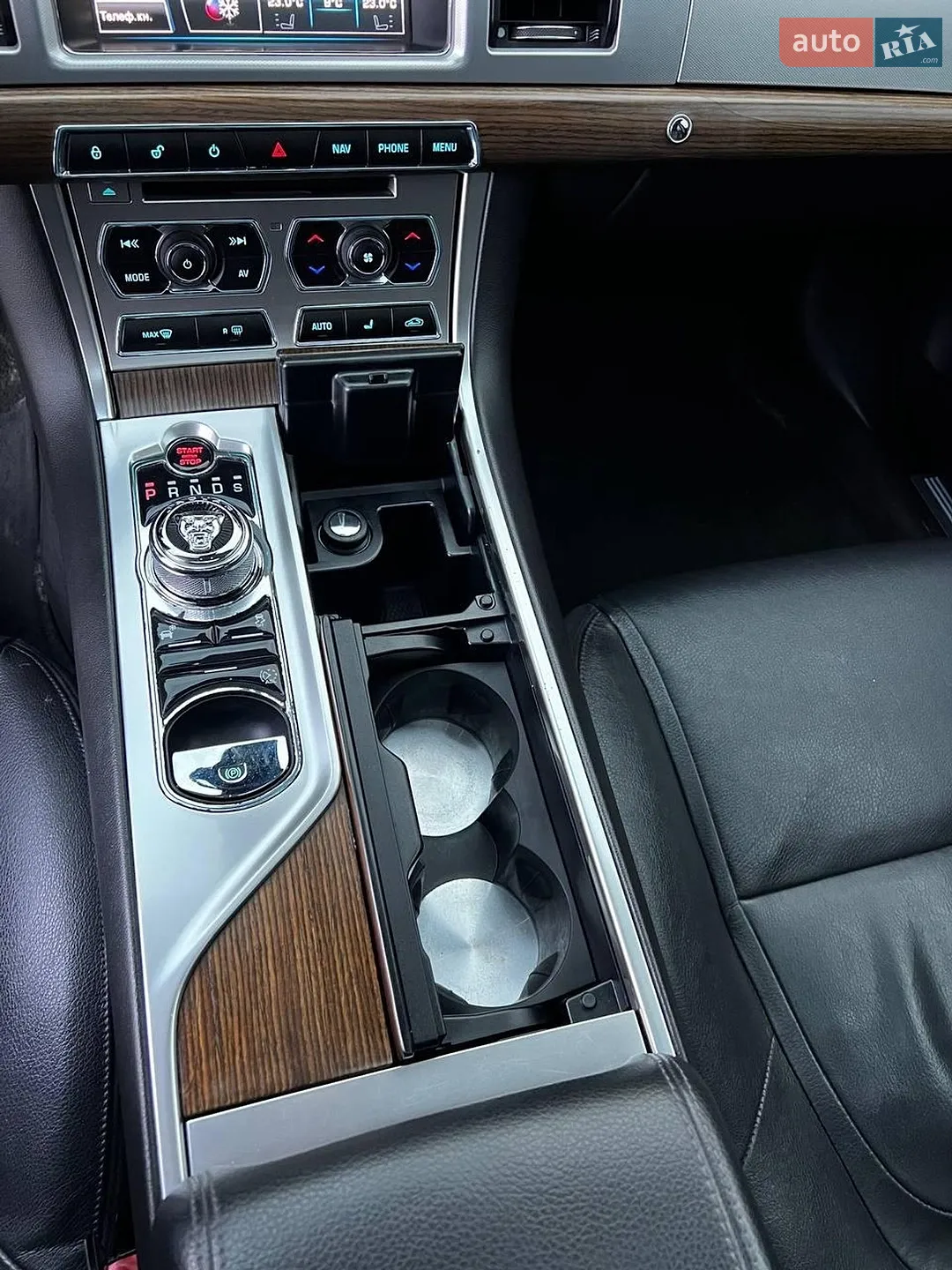 2014 Jaguar XF - мініатюра 23