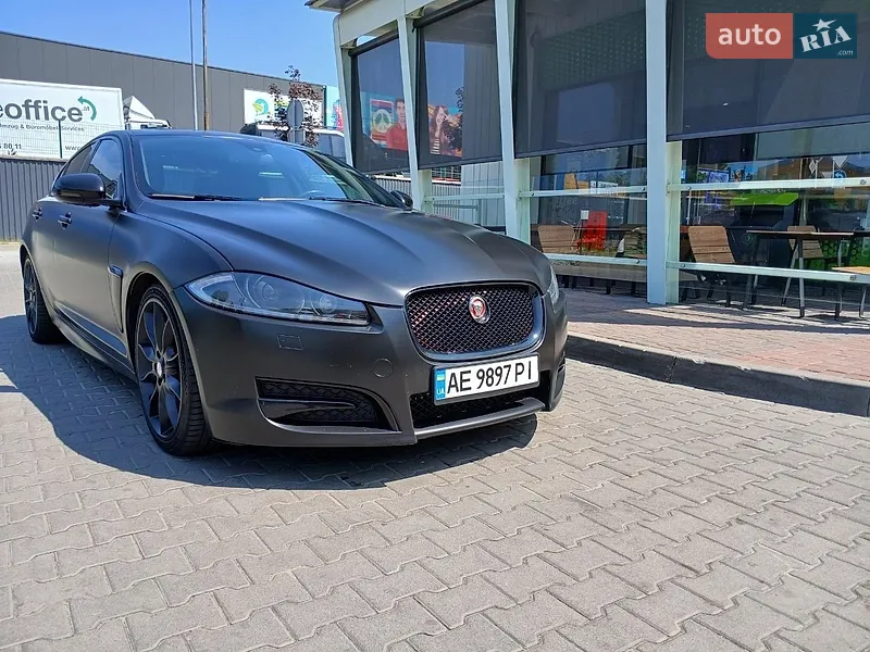 Jaguar XF 2015