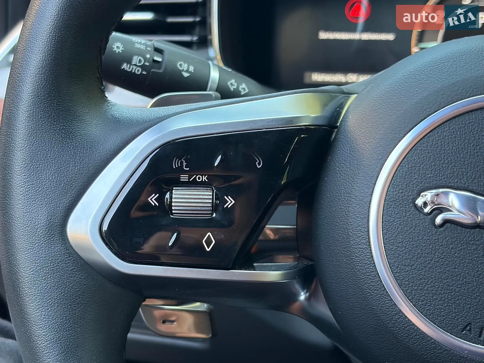 2023 Jaguar XF - мініатюра 18
