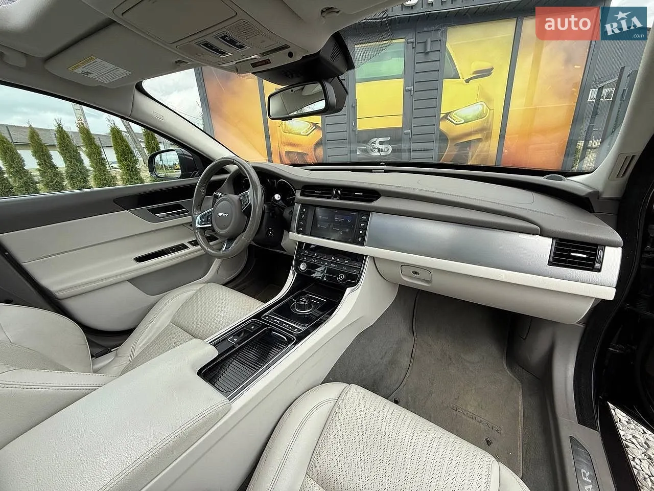 2018 Jaguar XF - мініатюра 27