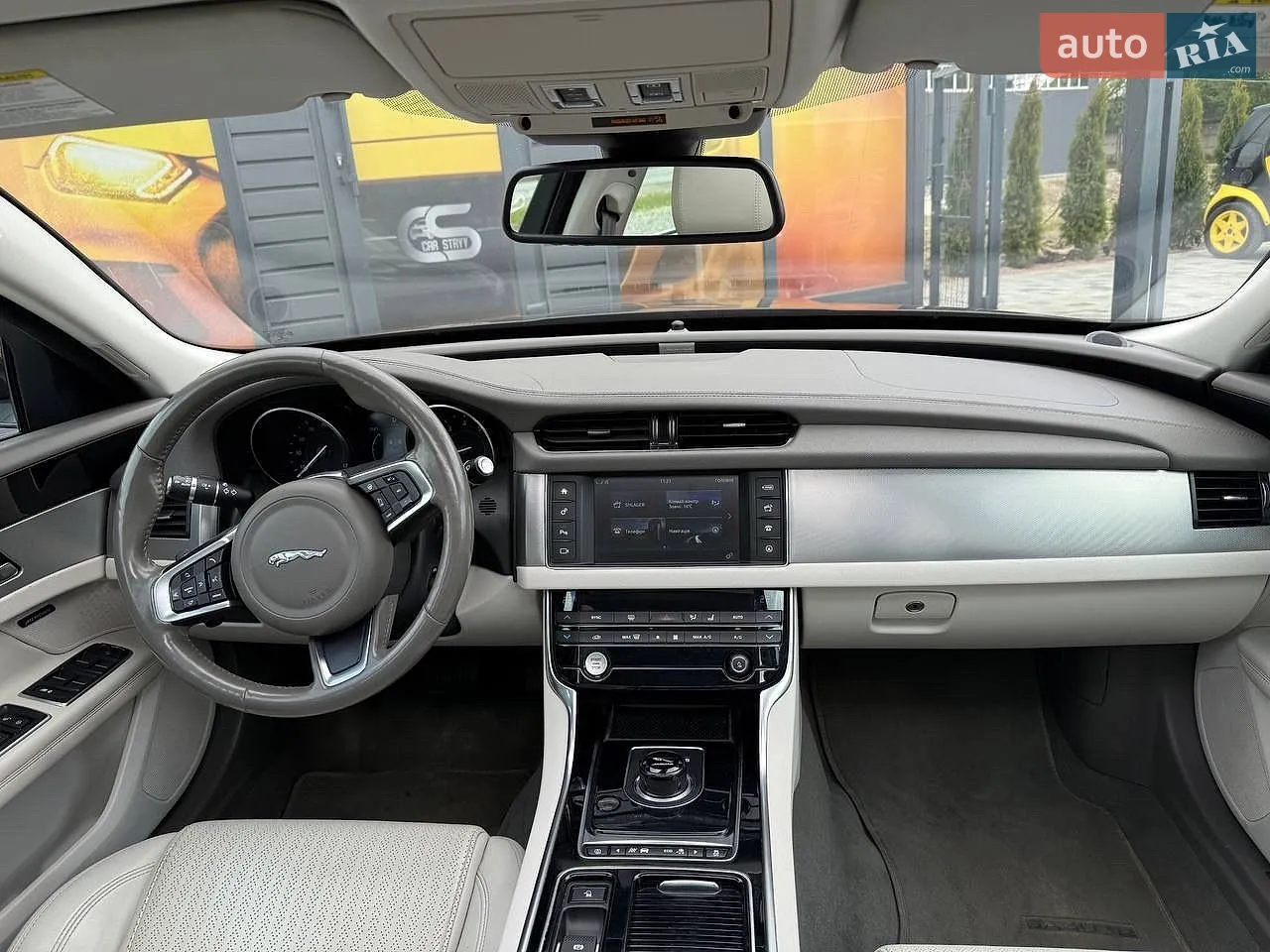 2018 Jaguar XF - мініатюра 35