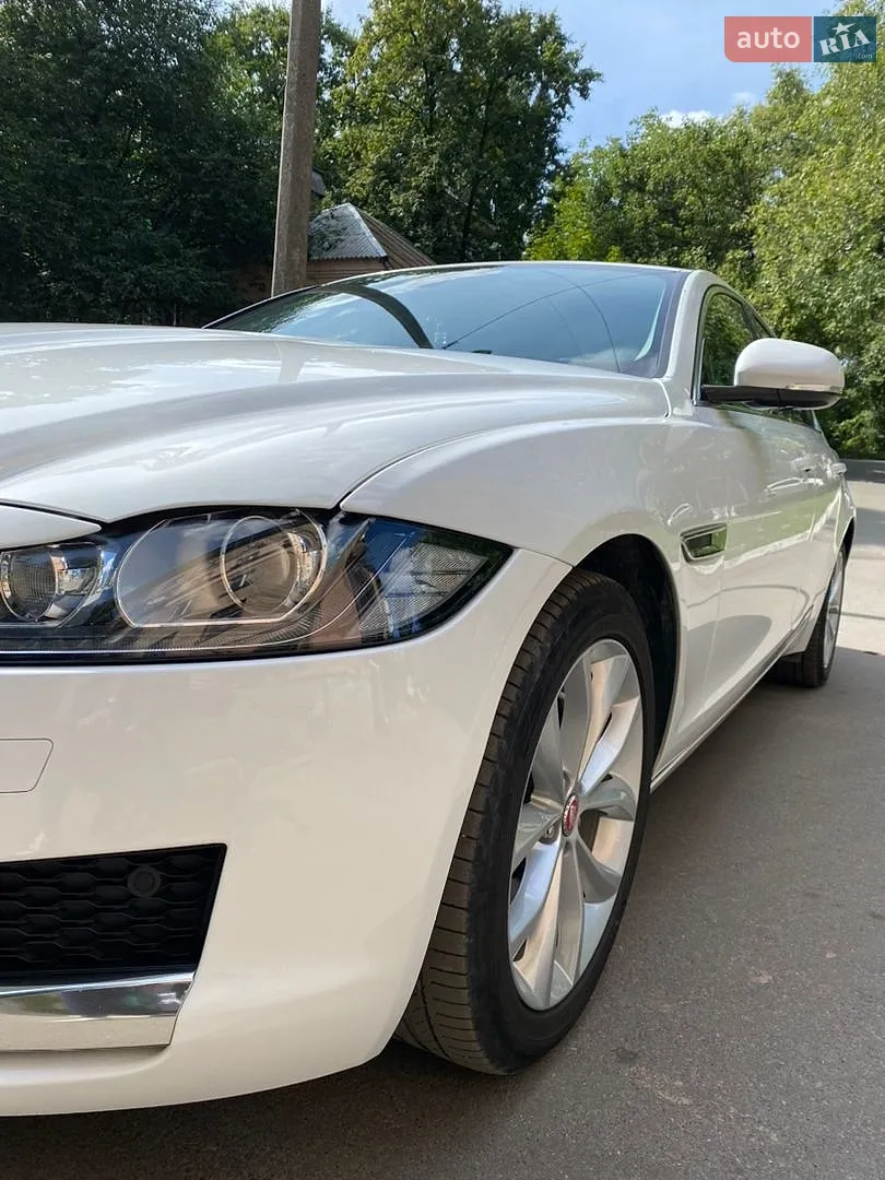 2016 Jaguar XF - мініатюра 4