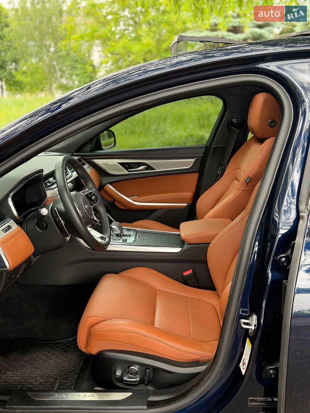 2023 Jaguar XF - мініатюра 13