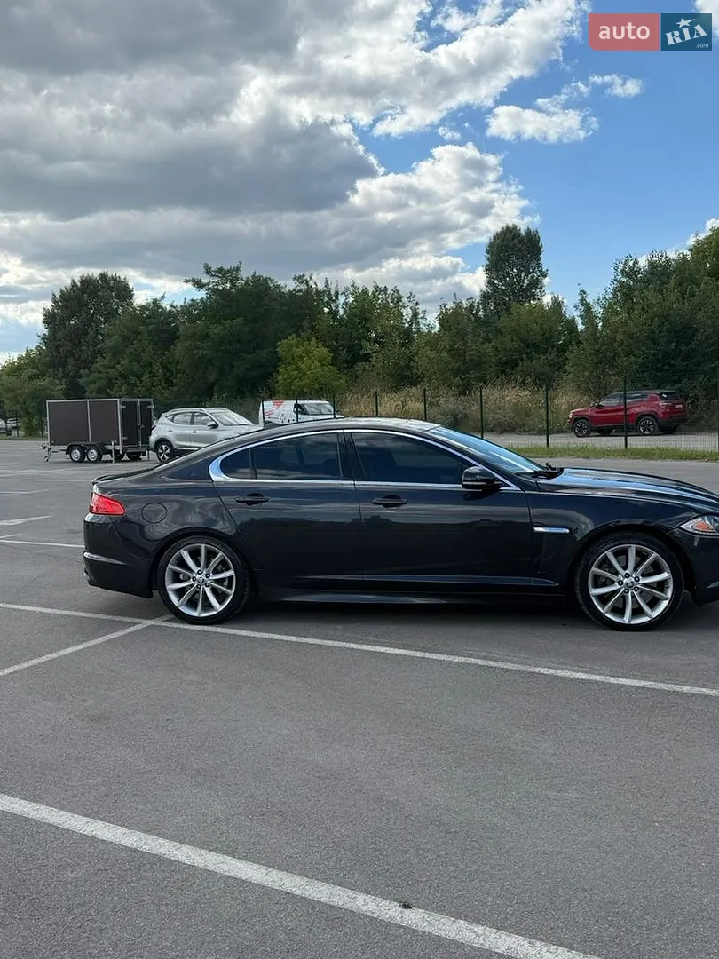 2013 Jaguar XF - мініатюра 4