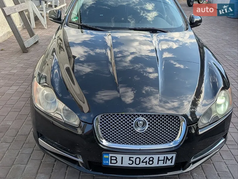 Jaguar XF 2010