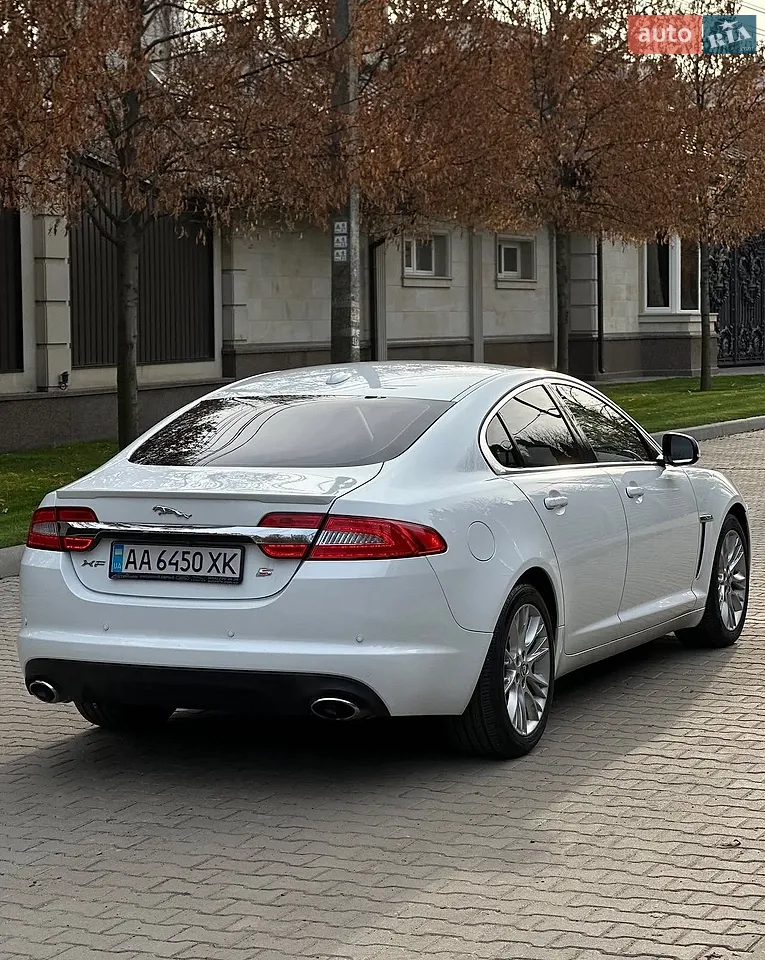 2012 Jaguar XF - мініатюра 50