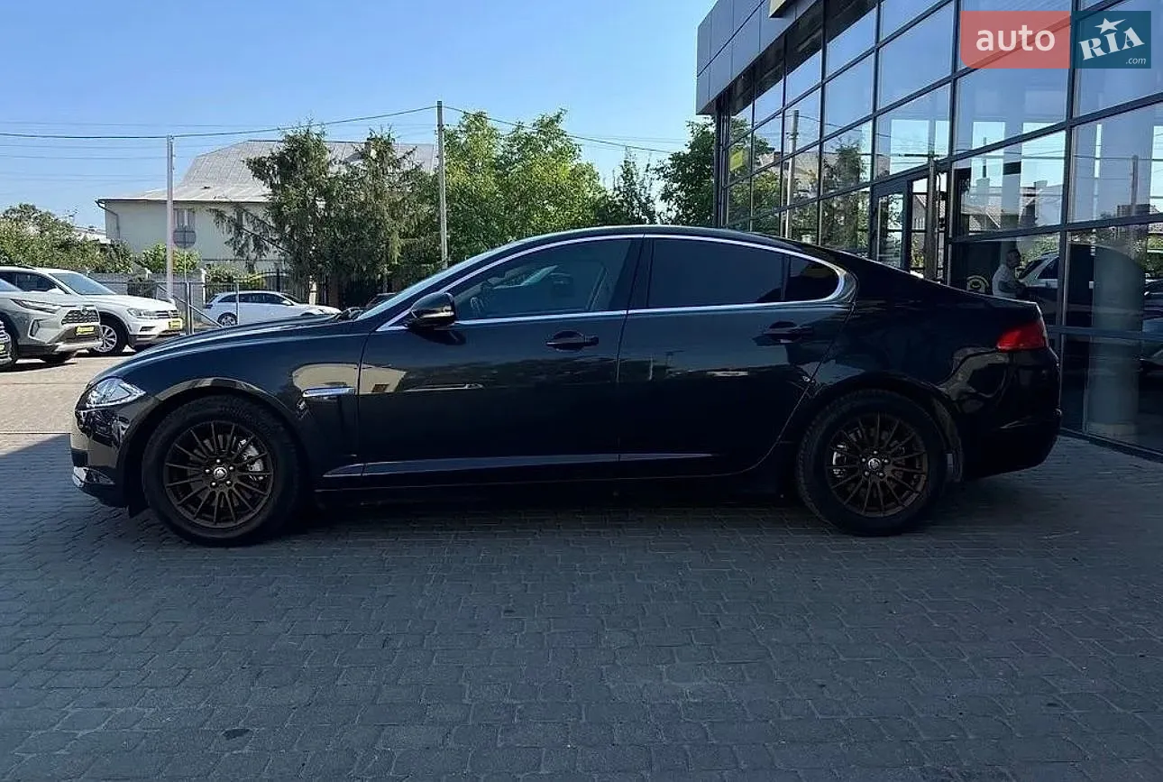 2012 Jaguar XF - мініатюра 3