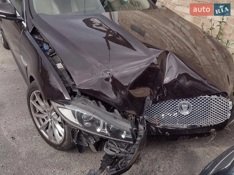 Jaguar XF 2013